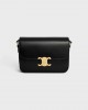 CELINE Classique Triomphe Bag in shiny calfskin 187363BF4.38NO