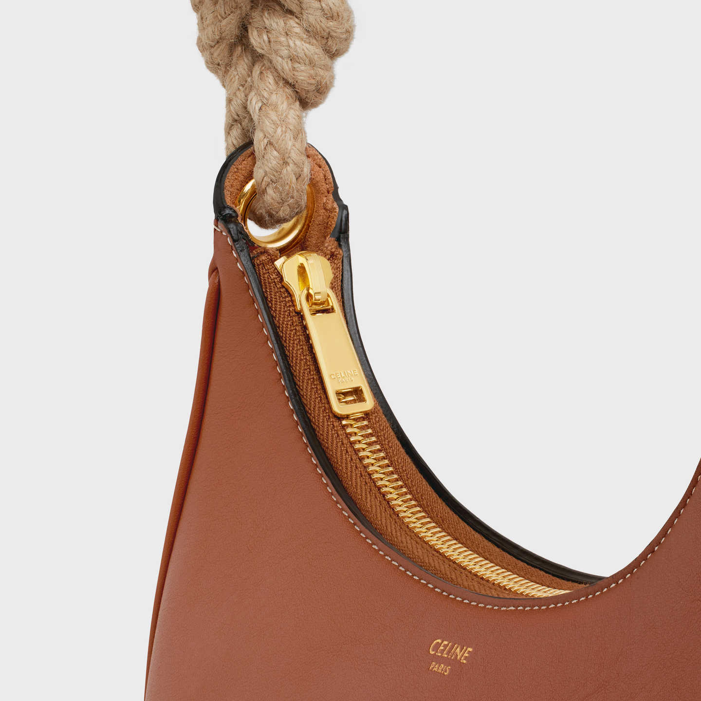 CELINE MEDIUM AVA ROPE in smooth Calfskin 199393DGQ.04LU