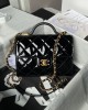 CHANEL 24A Bag AS4957 17x21x8.5cm