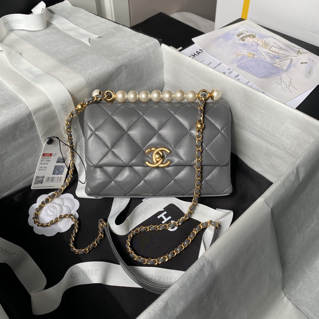 CHANEL 24A Handcrafted Pearl Bag AS5001 12.5x19x7cm