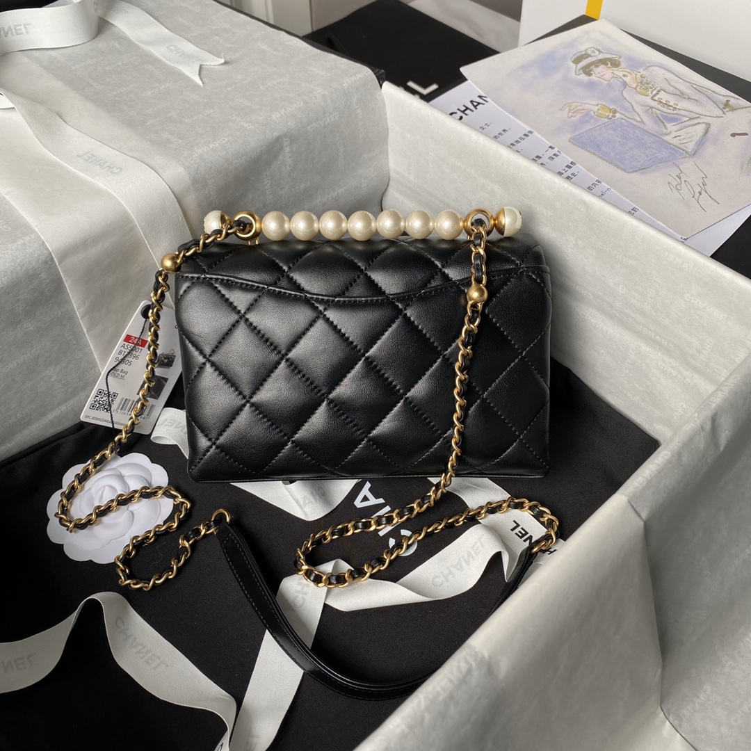 CHANEL 24A Handcrafted Pearl Bag AS5001 12.5x19x7cm