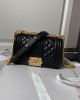 CHANEL 24A Le Boy Flap Bag 67085 20cm