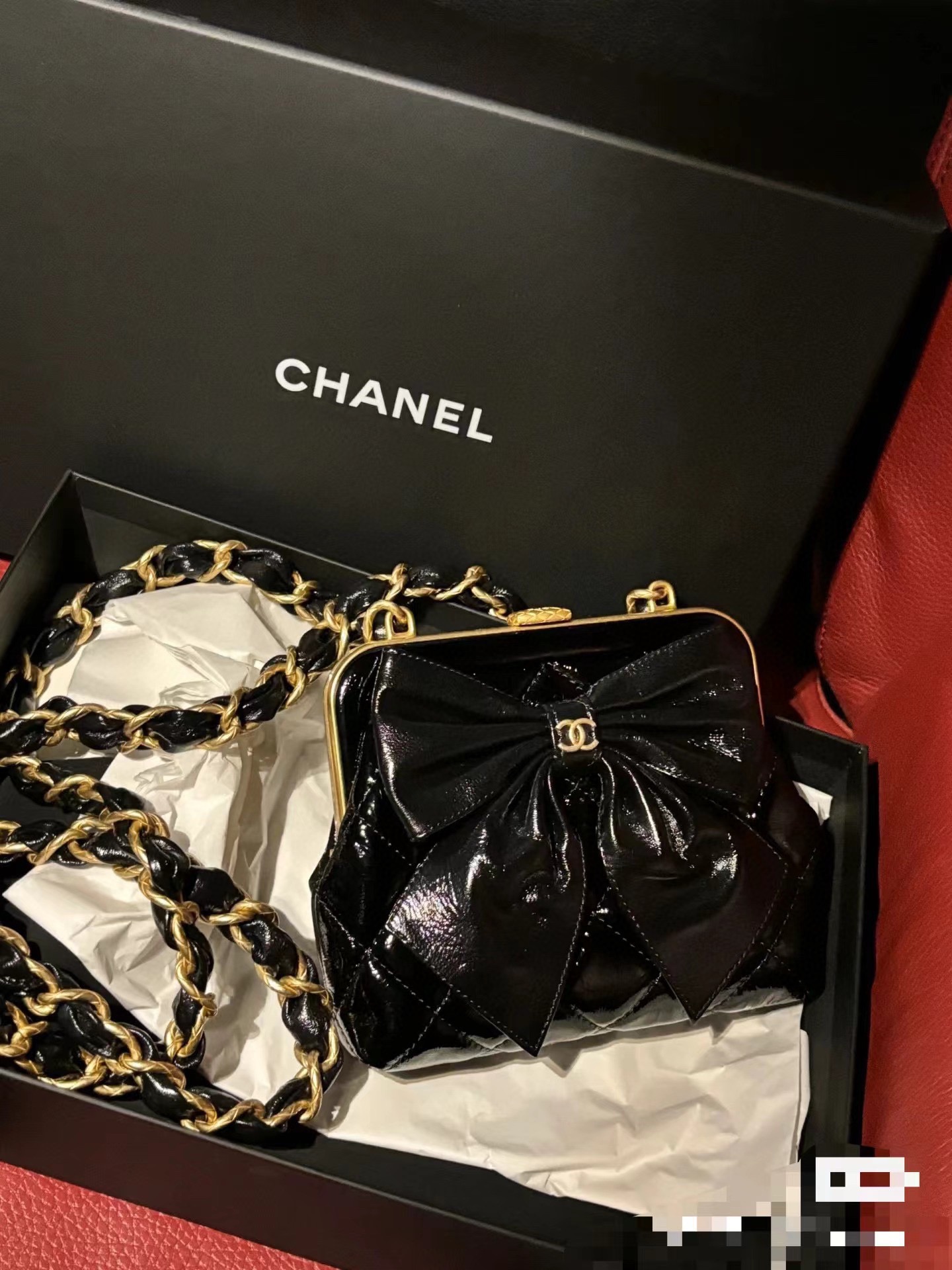 CHANEL 24A Bow Frog Mouth Bag AP4028 12x13x4cm