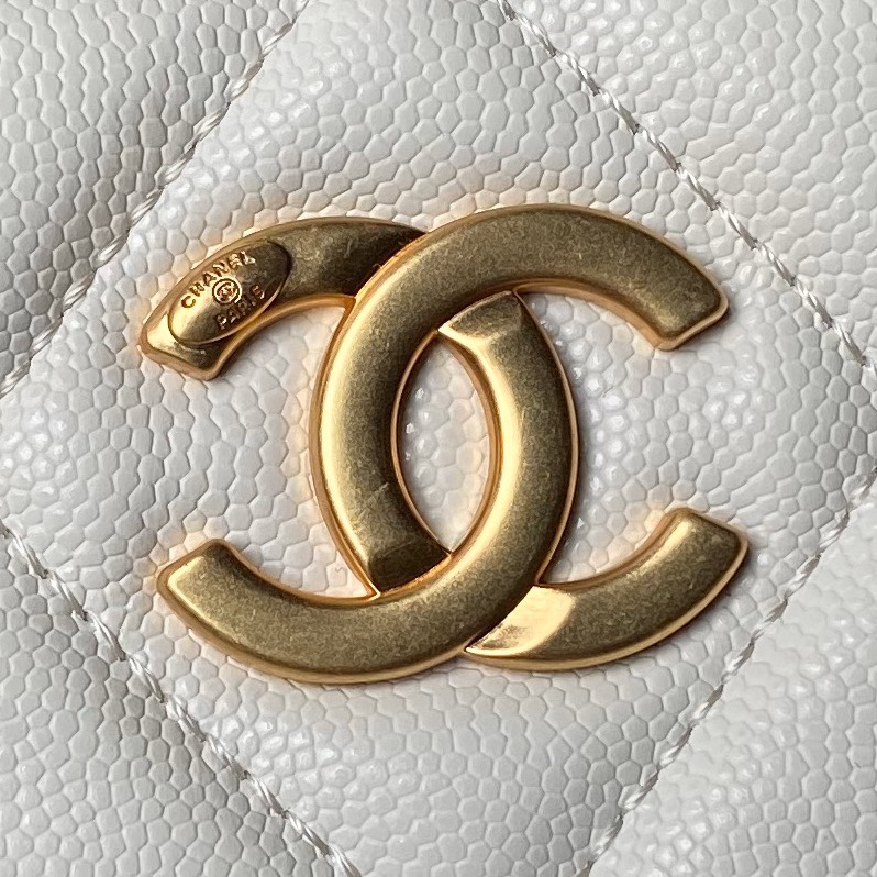 CHANEL 24A Shopping Bag AS4940 24x30.5cm