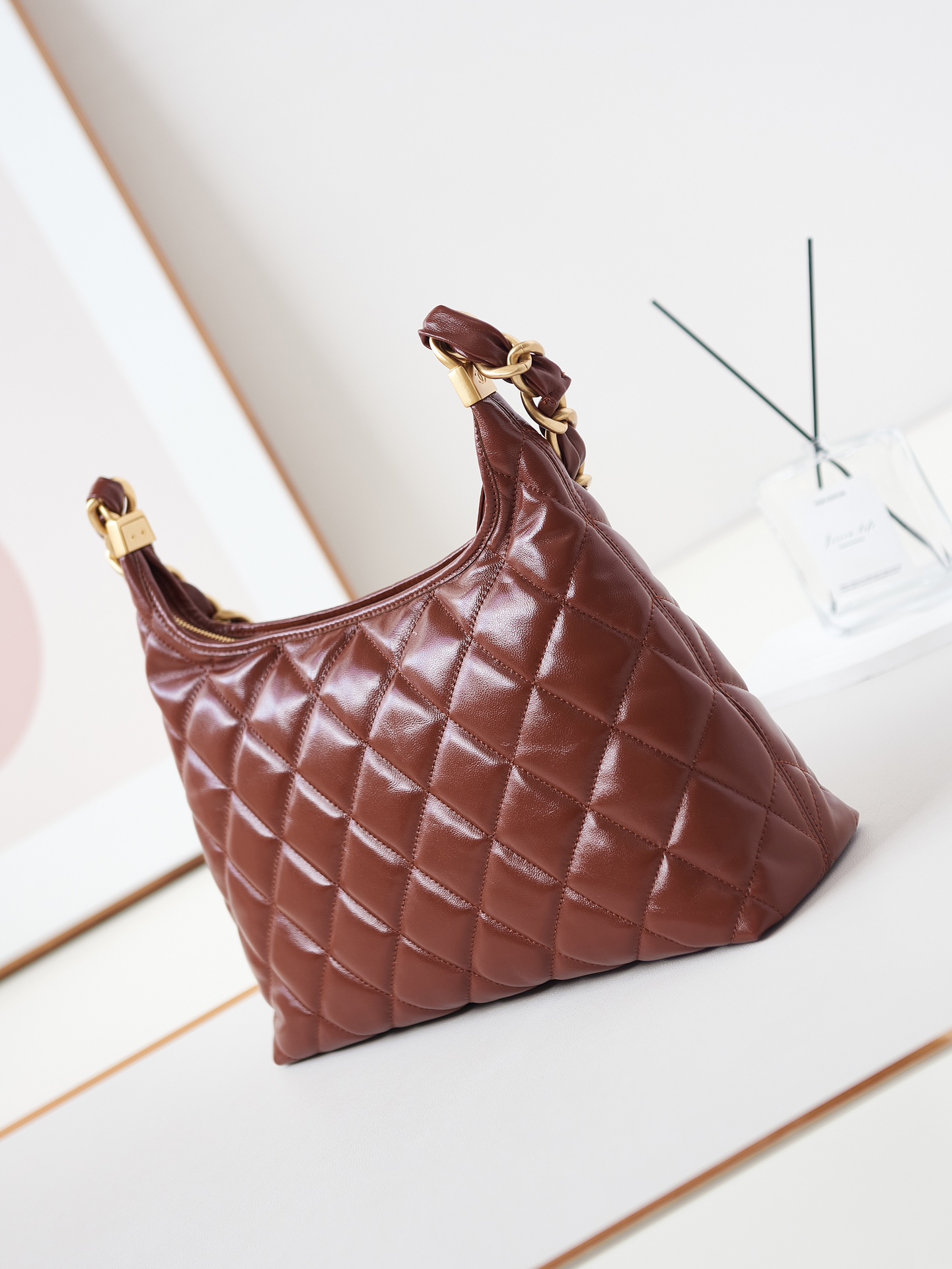 CHANEL High-end Hobo Bag AS4923 Large Size