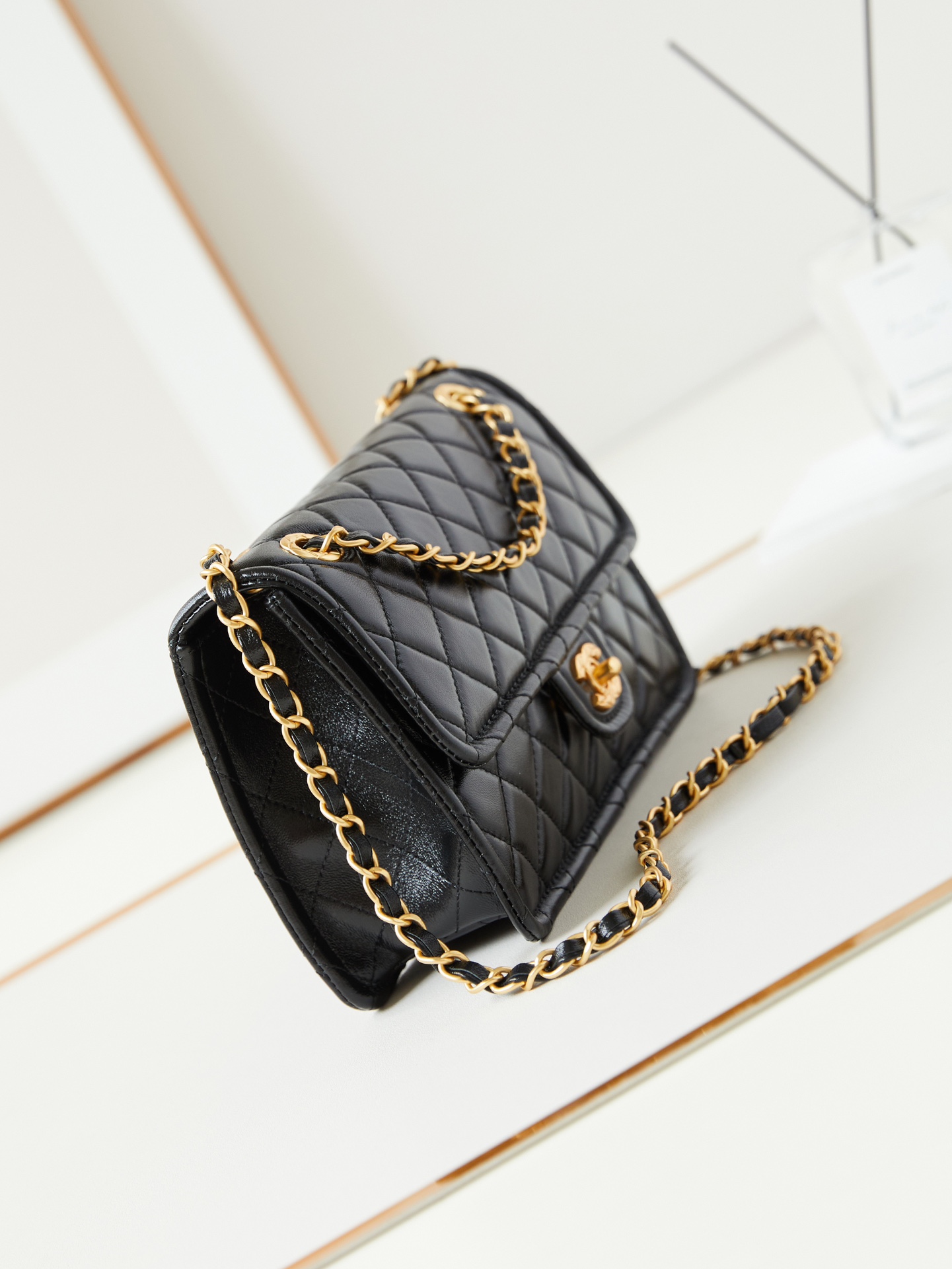 CHANEL 24A Waxed Tofu Bag AS4686 Large 17x25x8cm