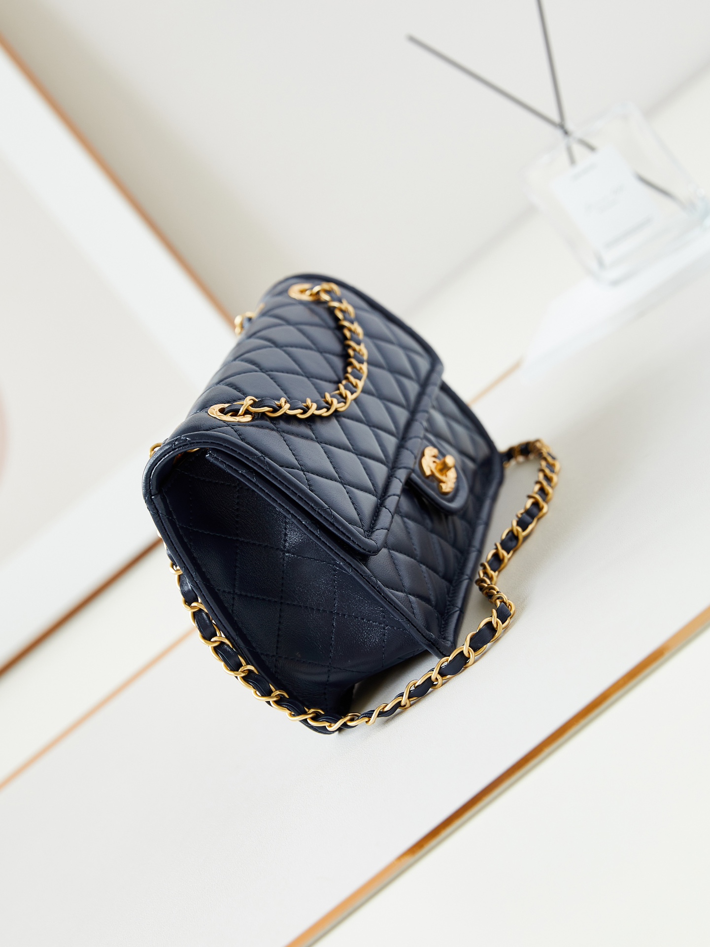 CHANEL 24A Waxed Tofu Bag AS4686 Large 17x25x8cm