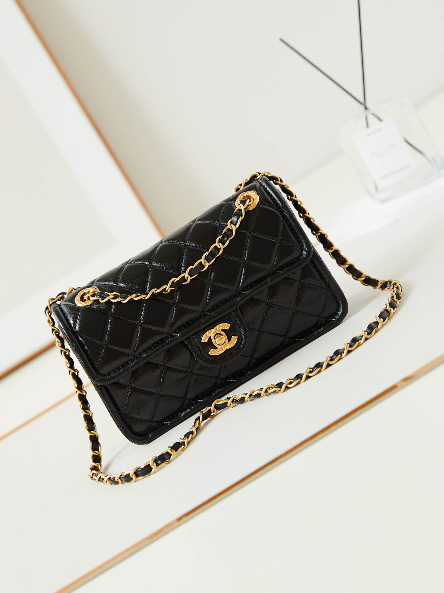 CHANEL 24A Waxed Tofu Bag AS4687 Medium 14.5x22.5x7cm