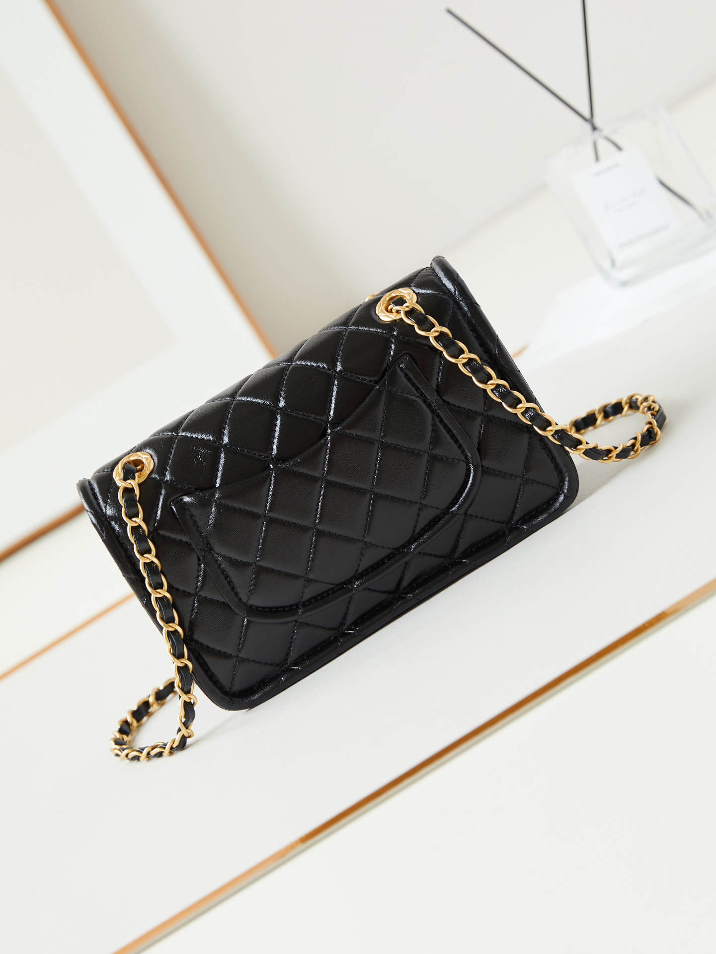 CHANEL 24A Waxed Tofu Bag AS4687 Medium 14.5x22.5x7cm