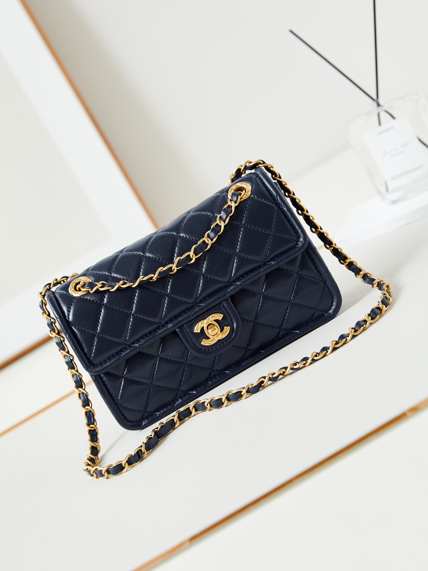 CHANEL 24A Waxed Tofu Bag AS4687 Medium 14.5x22.5x7cm