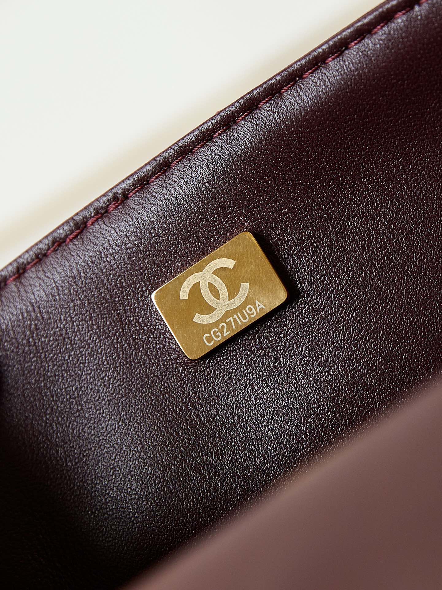 CHANEL 24A Waxed Tofu Bag AS4687 Medium 14.5x22.5x7cm