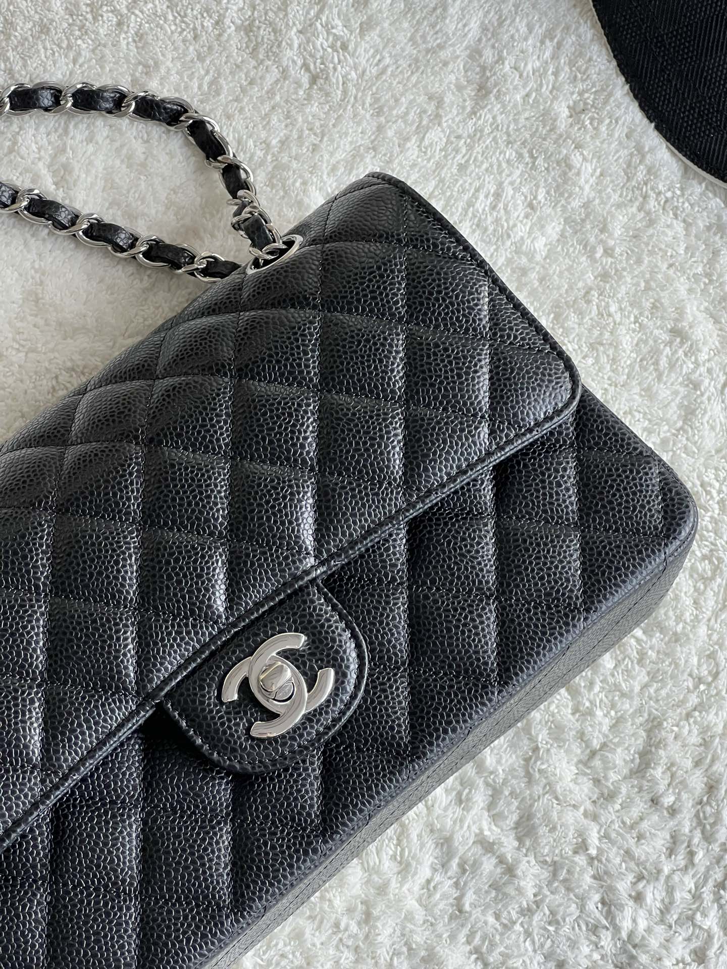 CHANEL 25cm Medium Black French Lychee Bag