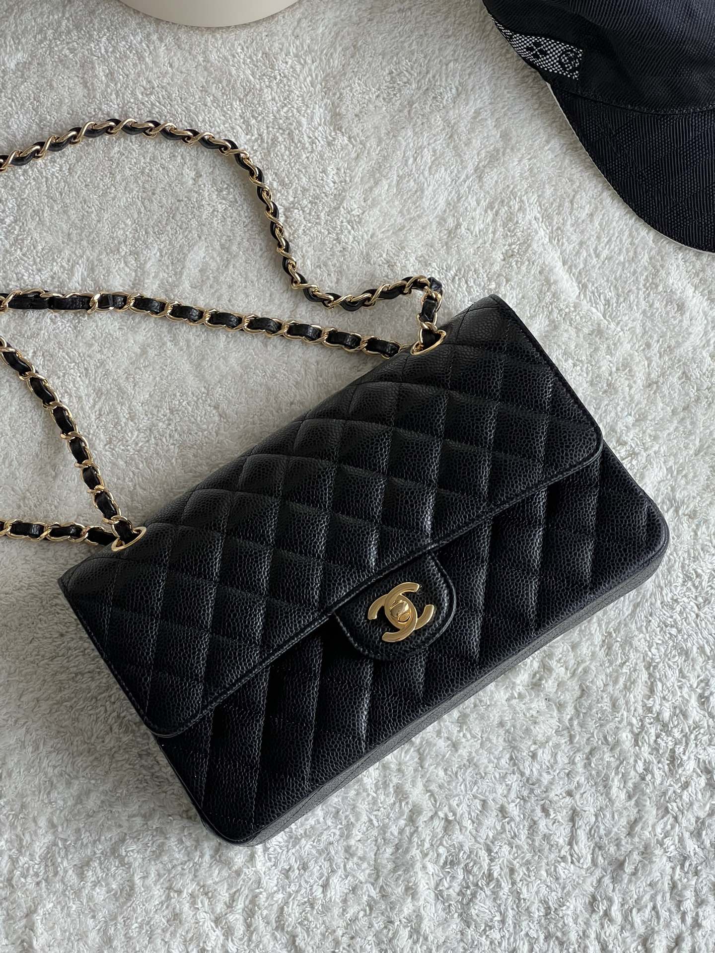 CHANEL 25cm Medium Black French Lychee Bag