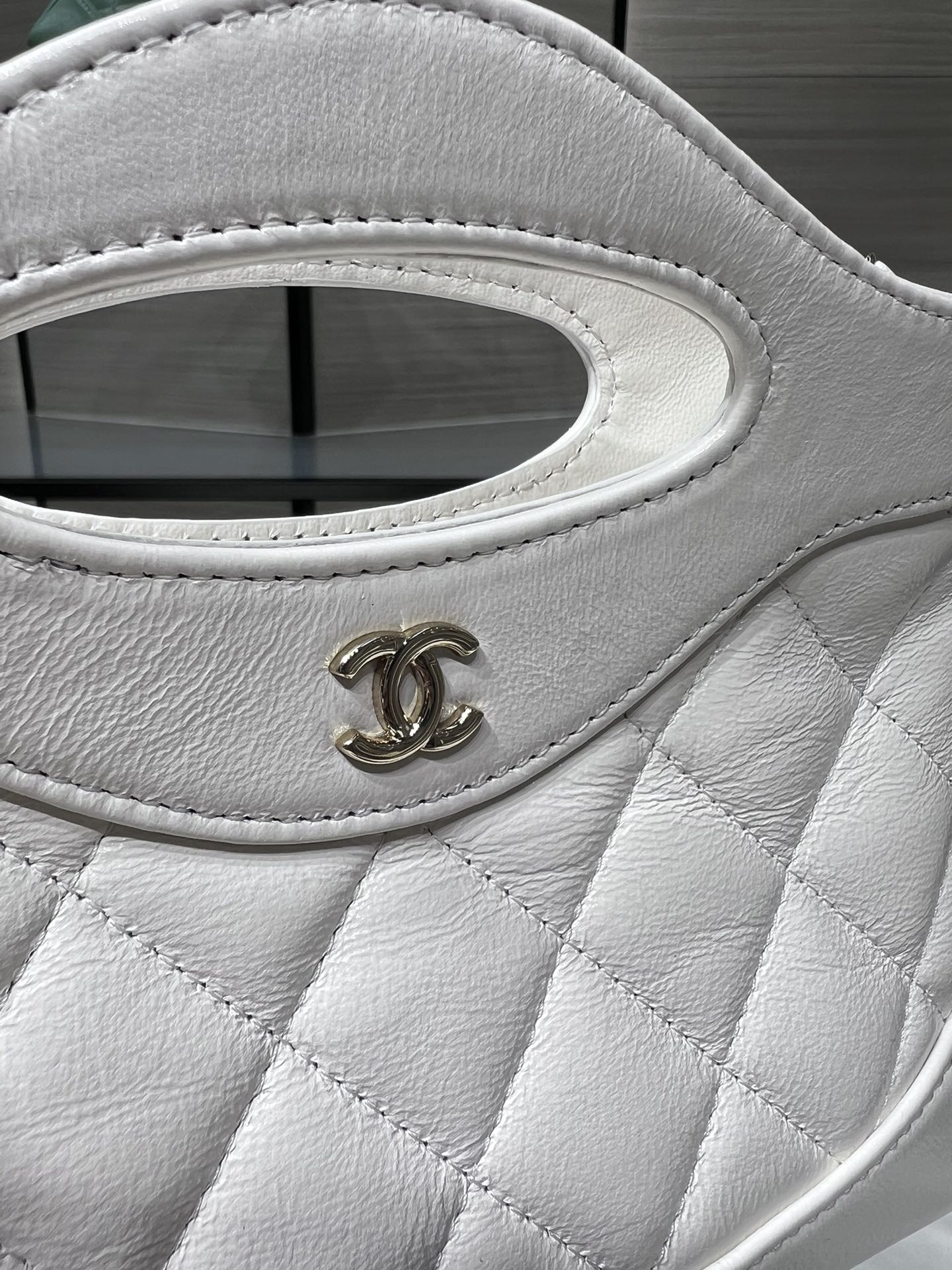 CHANEL 24S Latest Mini 31 Bag AP3656 17.5x20.5cm