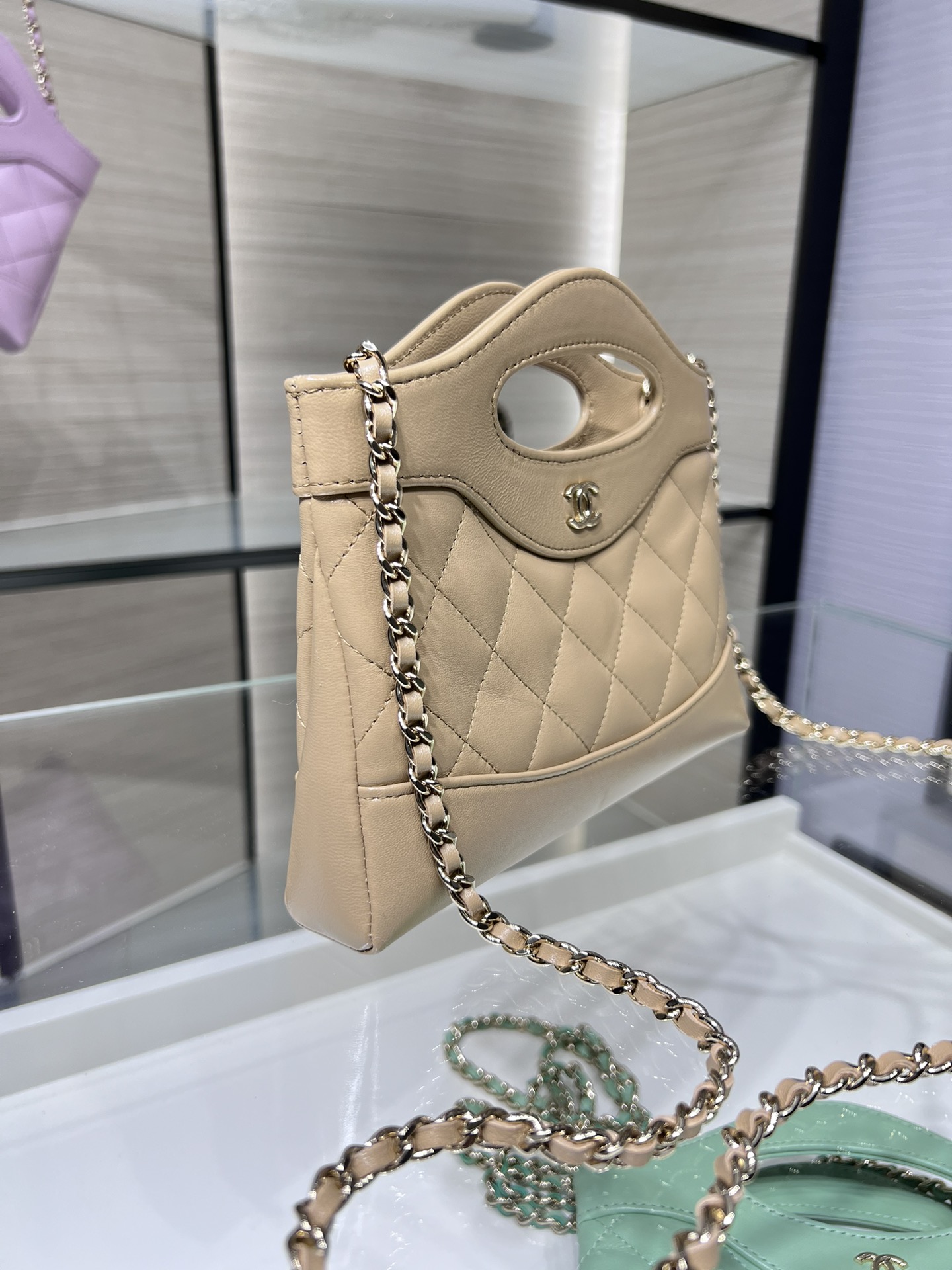 CHANEL 24S Latest Mini 31 Bag AP3656 17.5x20.5cm