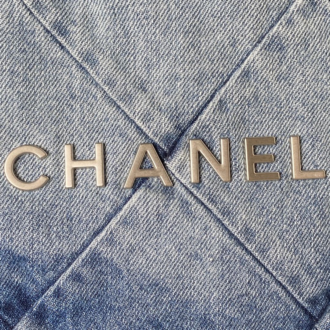 CHANEL 2023S Hot 22 Denim Shopping Bag AS3260 35x37x7cm