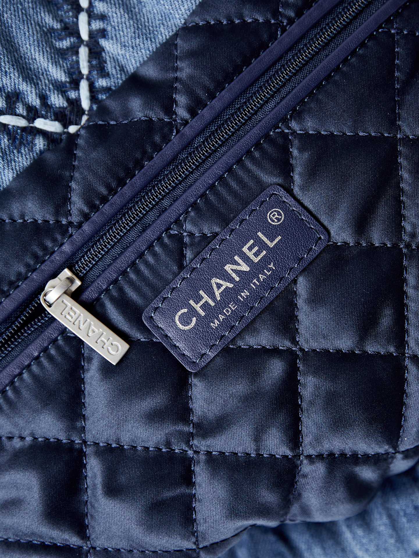 CHANEL 24P Denim Garbage Bag AS3260 35x37x7cm