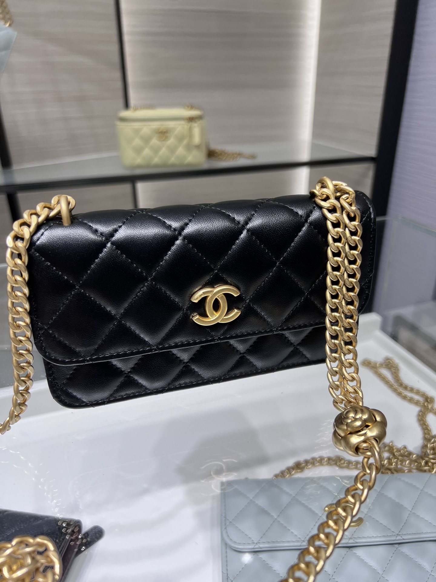 CHANEL 23P Box Bag Camellia Buckle AP3298Y8630