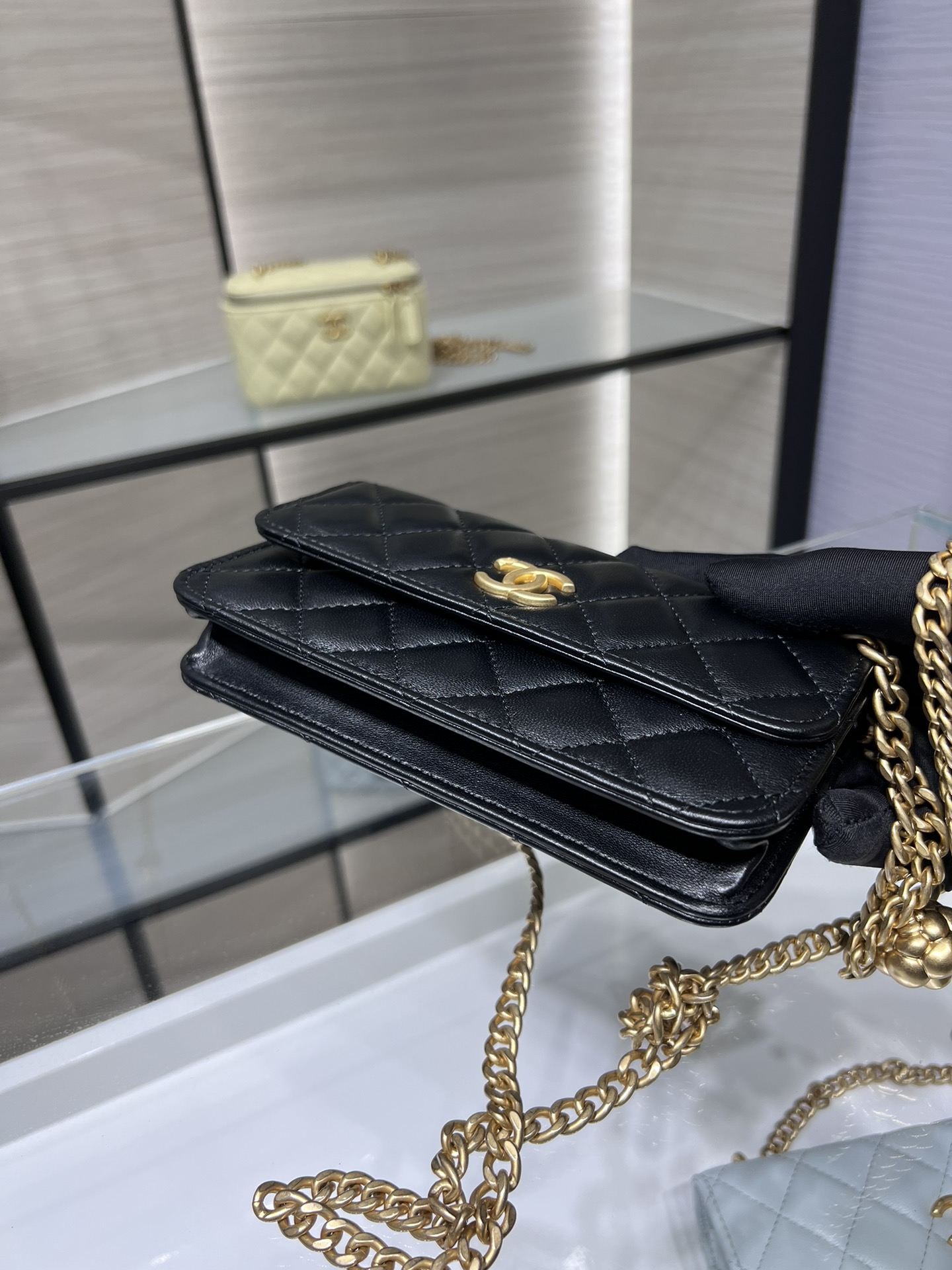 CHANEL 23P Box Bag Camellia Buckle AP3298Y8630