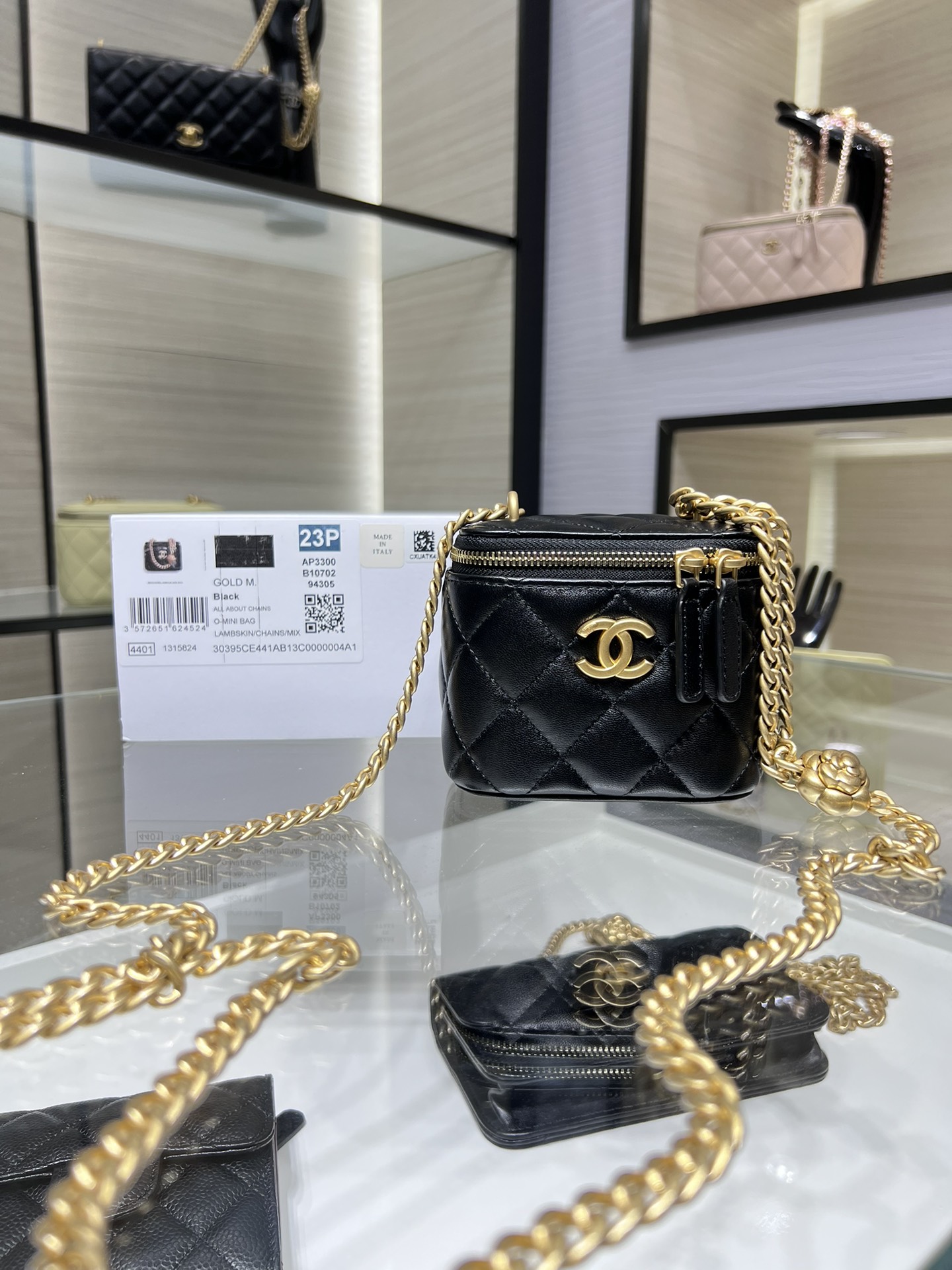 CHANEL 23P Box Bag Camellia Buckle AP3300