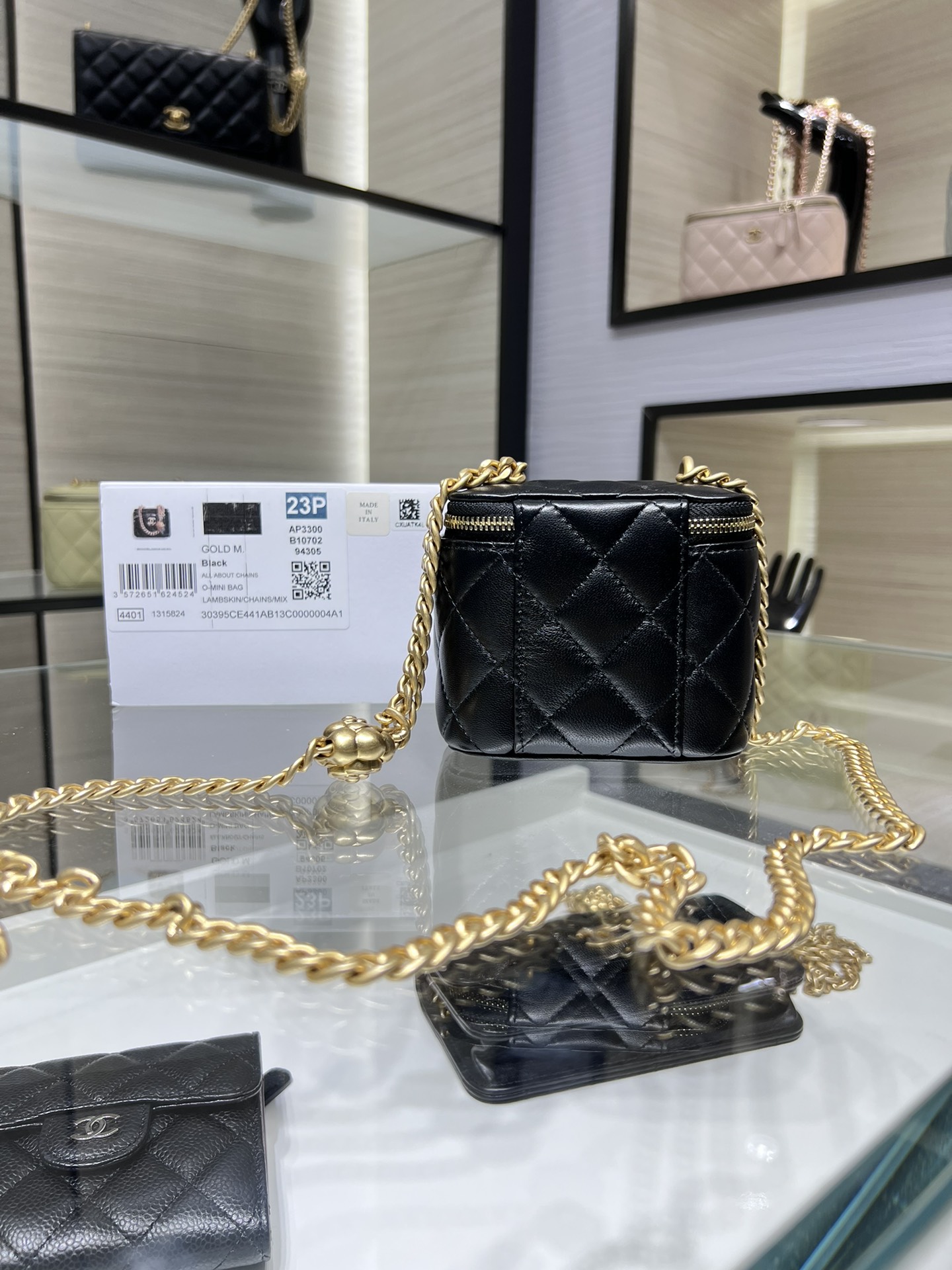 CHANEL 23P Box Bag Camellia Buckle AP3300