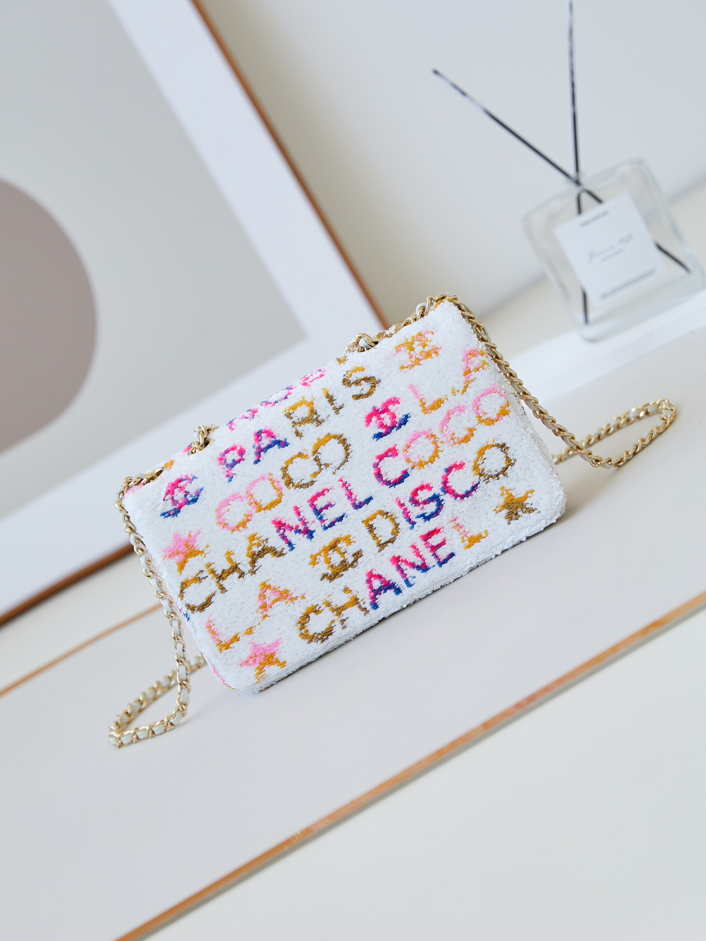 CHANEL 24c Favorite Rainbow Gradient Sequins CF Bag AS4561 14x21x8cm