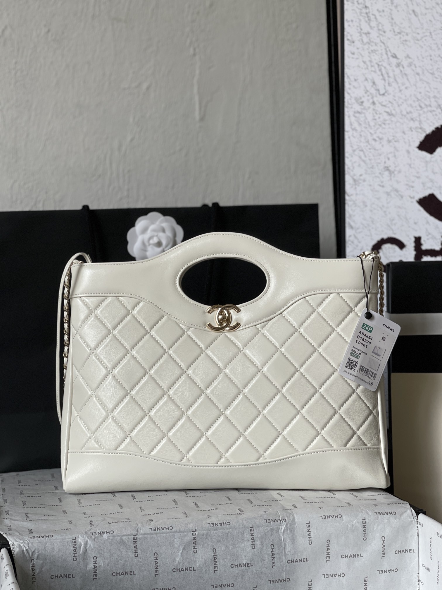 CHANEL Large 31bag High-end Customized Chanel23p 36x30x8cm