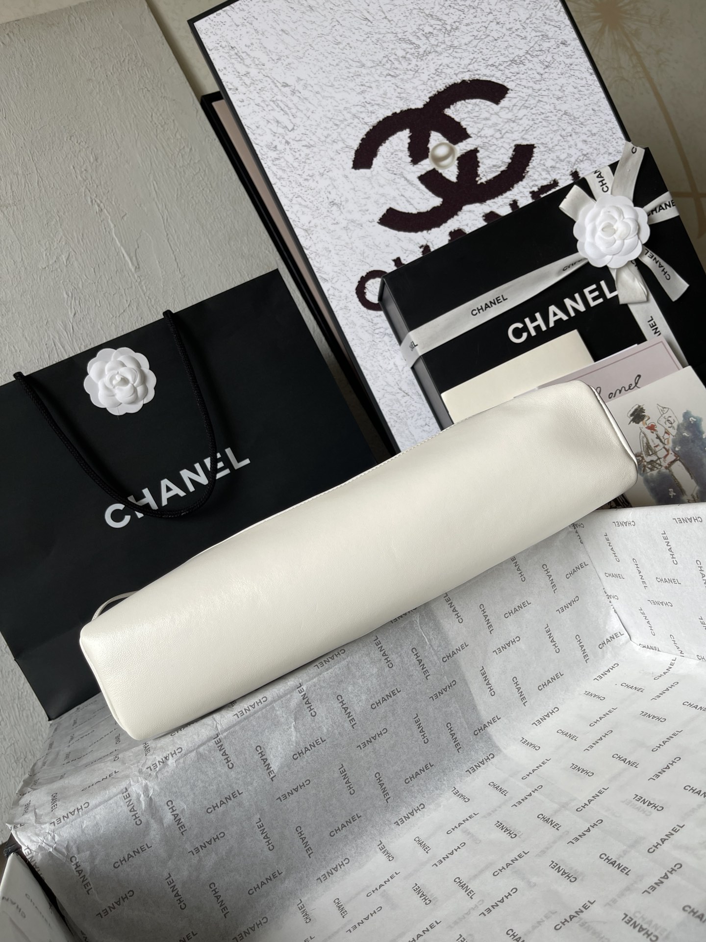 CHANEL Large 31bag High-end Customized Chanel23p 36x30x8cm