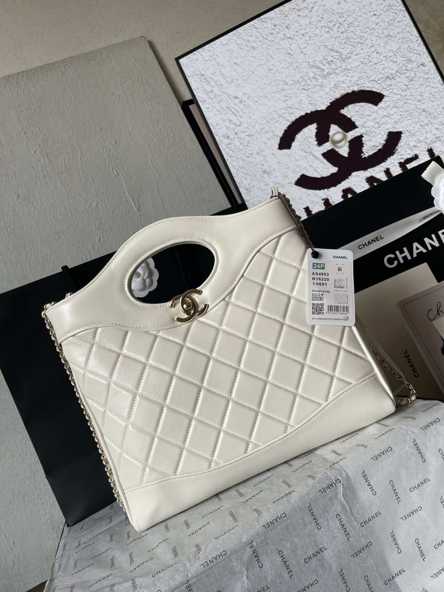 CHANEL Medium 31bag High-end Customized Chanel23p 30x29x9cm