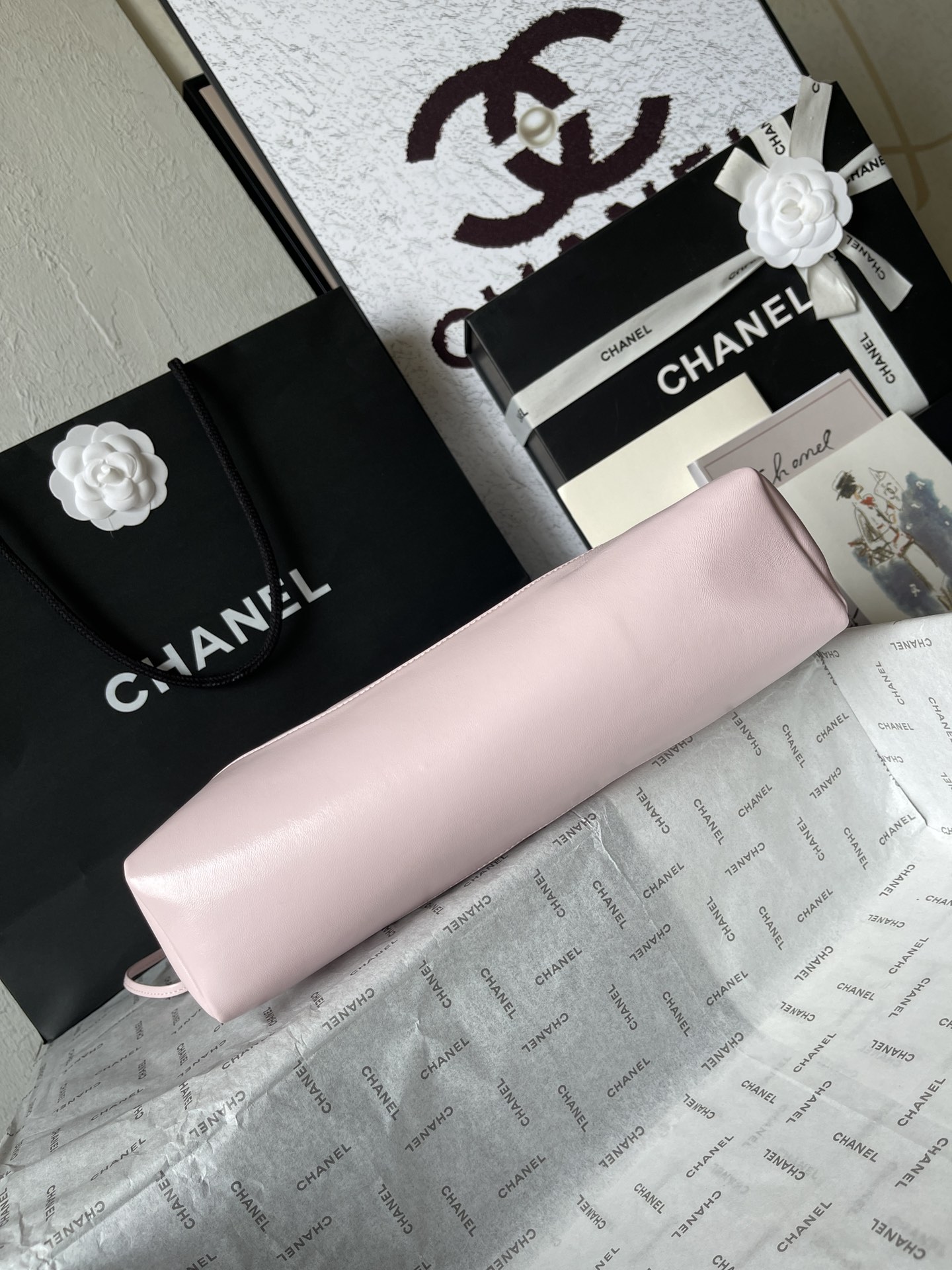 CHANEL 23p King Bomb Medium 31 Bag AS4133 30x29x9cm