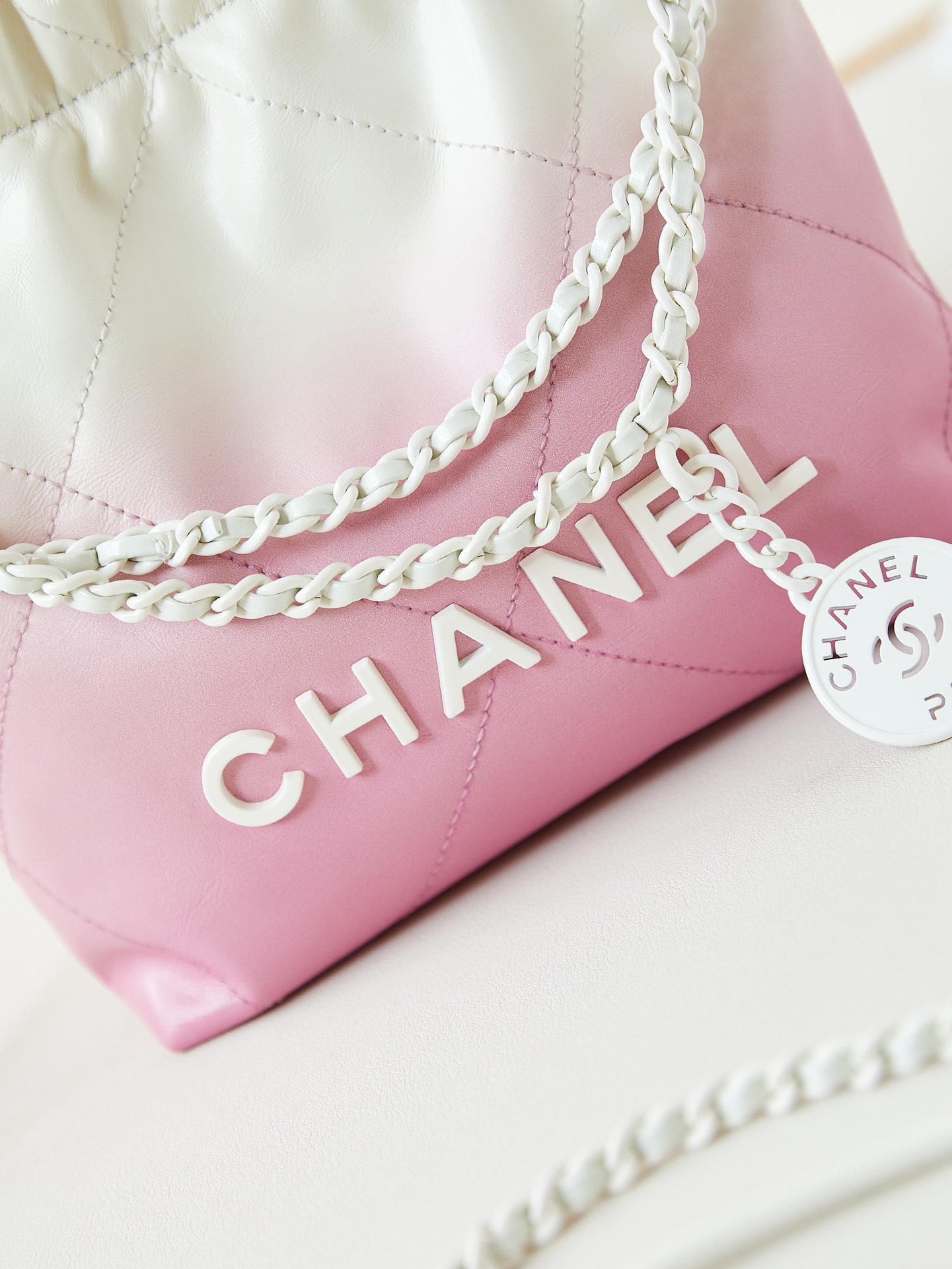 CHANEL 24S Gradient Pink Mini 22 Bag AS3980 19x20x6cm