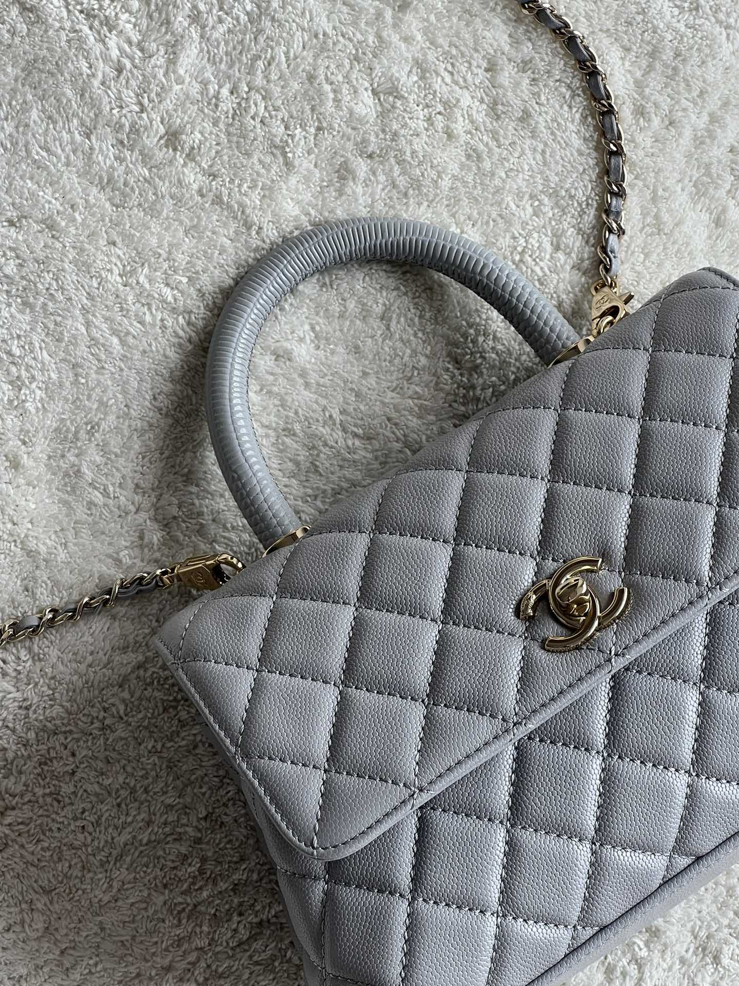 CHANEL Platinum Edition Small Ball-Grain Cowhide Bag