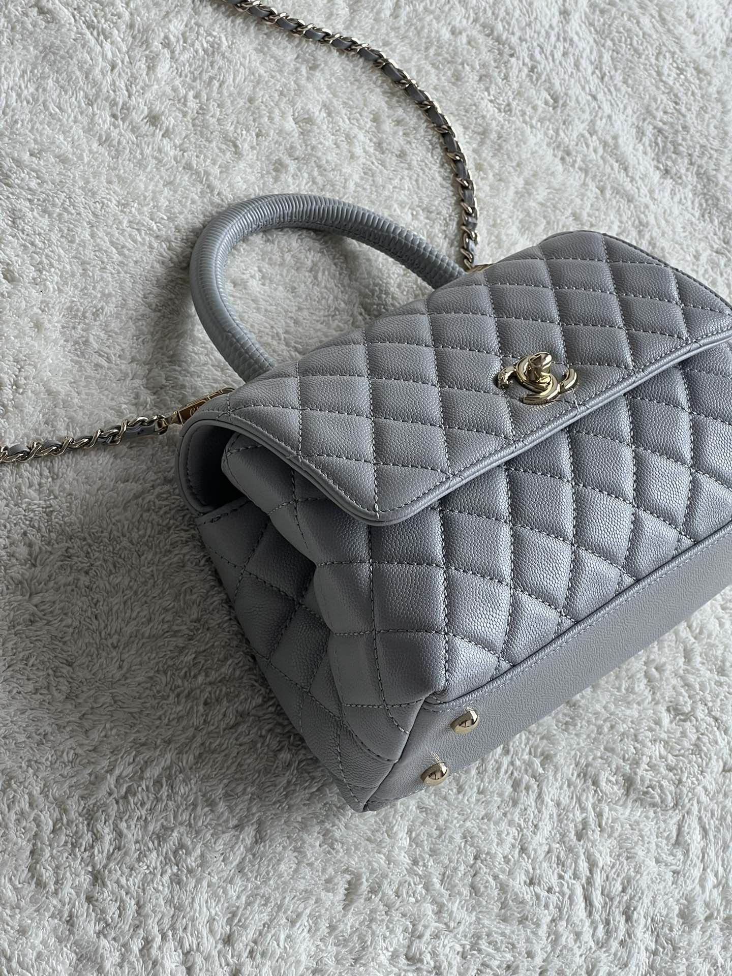 CHANEL Platinum Edition Small Ball-Grain Cowhide Bag