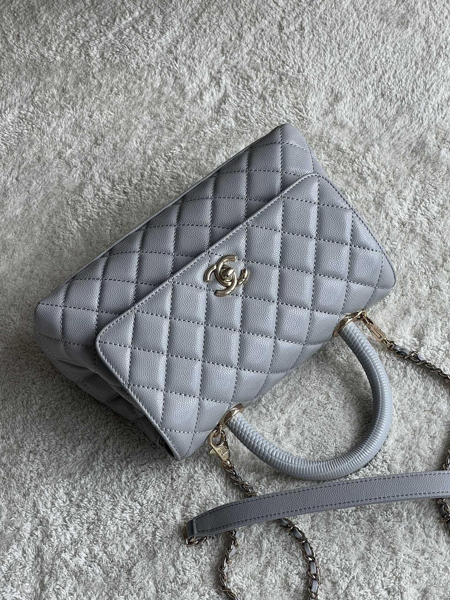 CHANEL Platinum Edition Small Ball-Grain Cowhide Bag