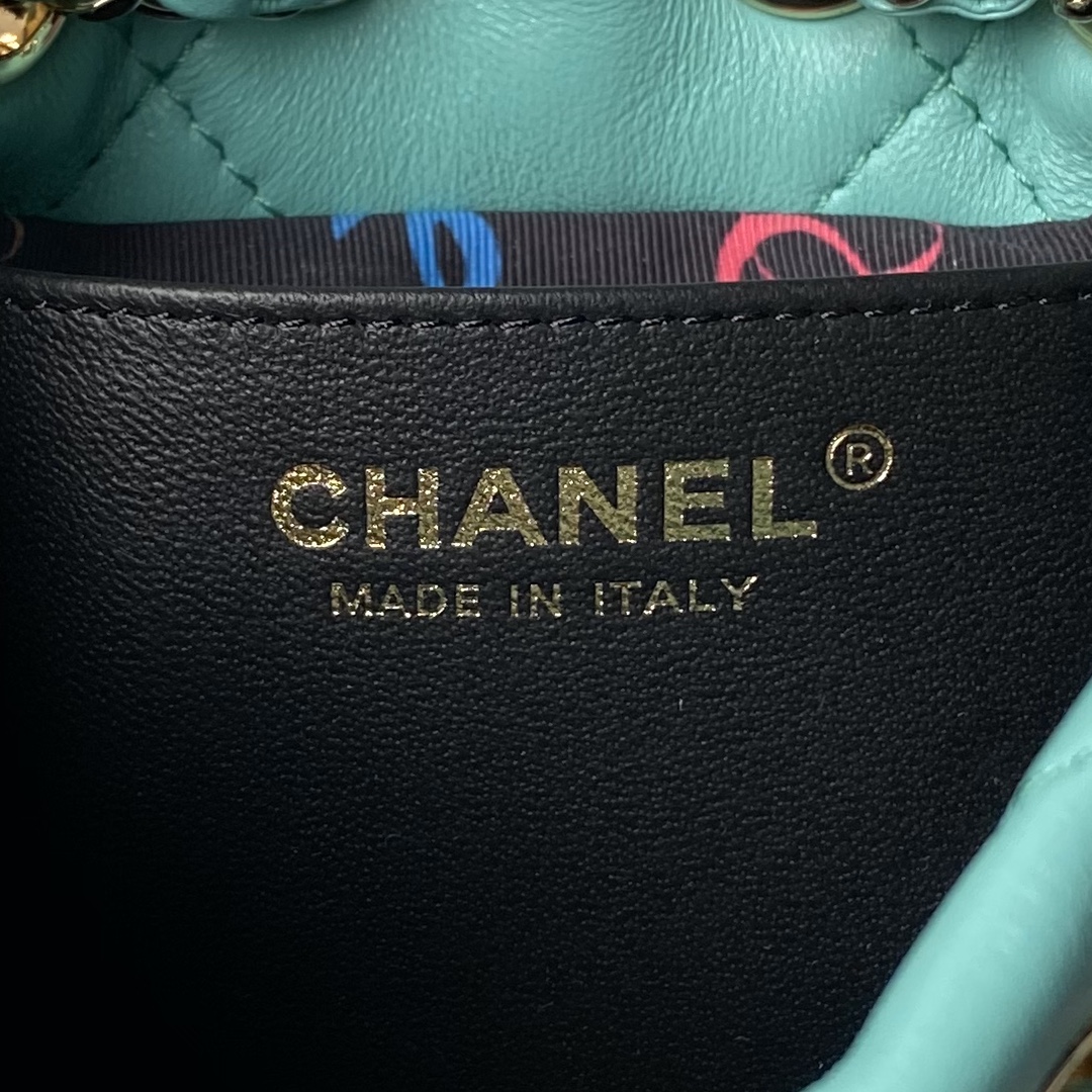 CHANEL 24S Colorful Gold Ball Model Bucket Bag AS4810 22x17x7.5cm