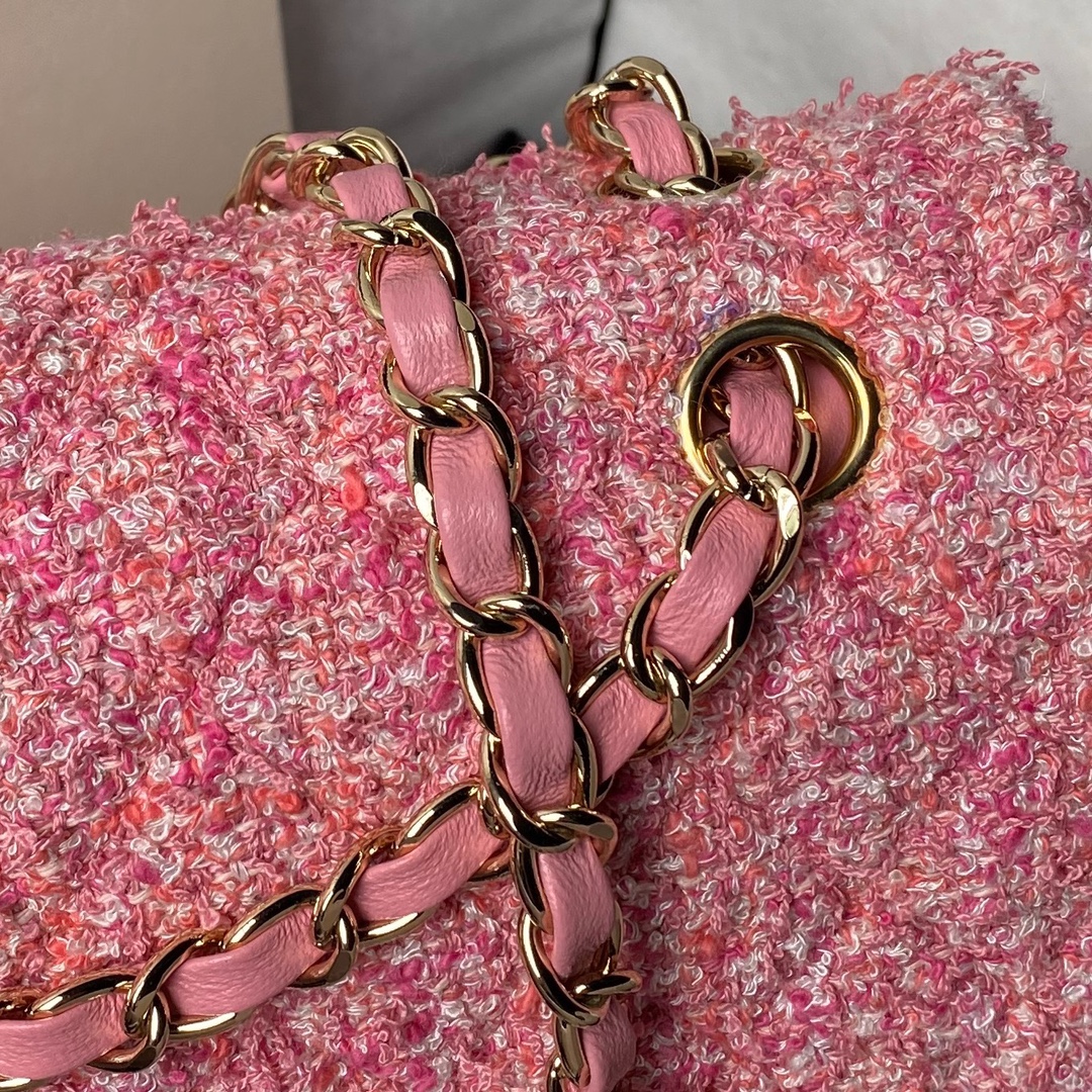 CHANEL 25cm Woolen Pink Cute CF Bag 25cm