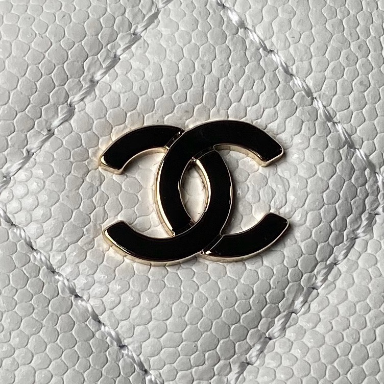 CHANEL 24S Shell Bag AP4000 11x16x2.5cm