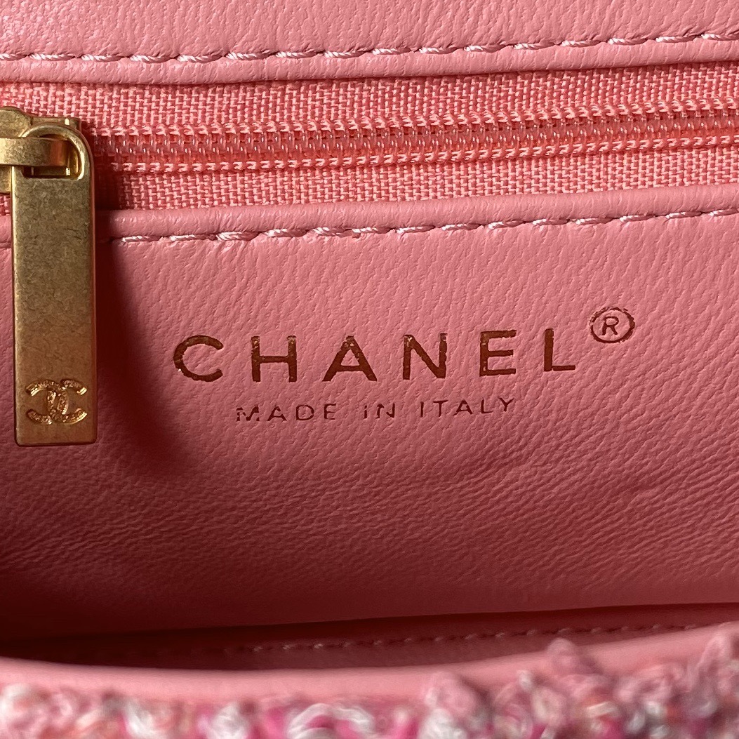 CHANEL 24p Woolen Pink Handbag AS4416 19x13x7cm