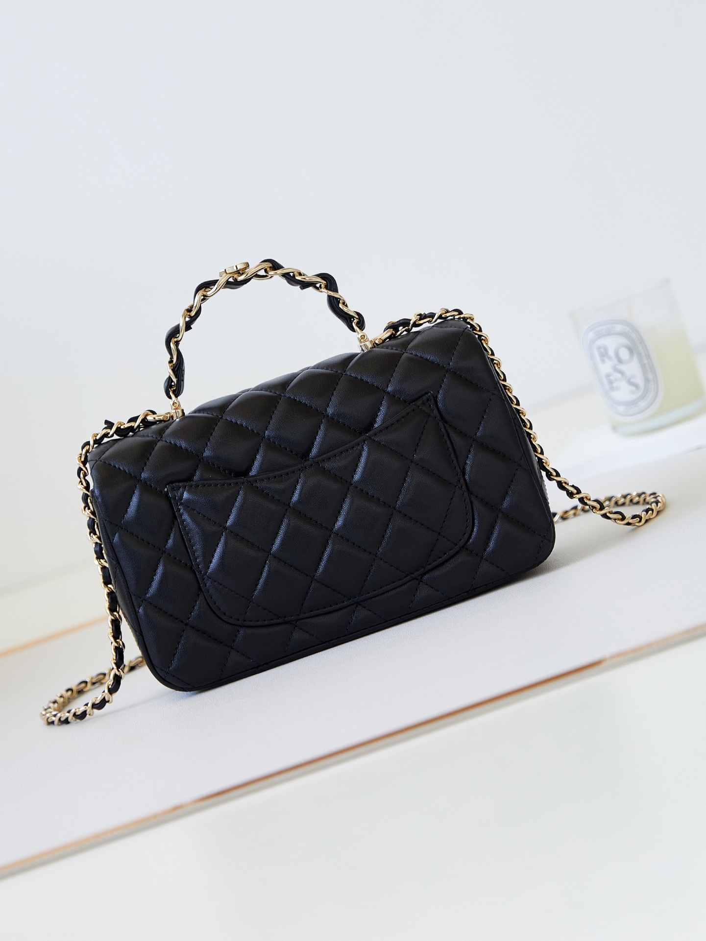 CHANEL 23K Handle CF Mini Lambskin Bag AS2431 12x20x6cm