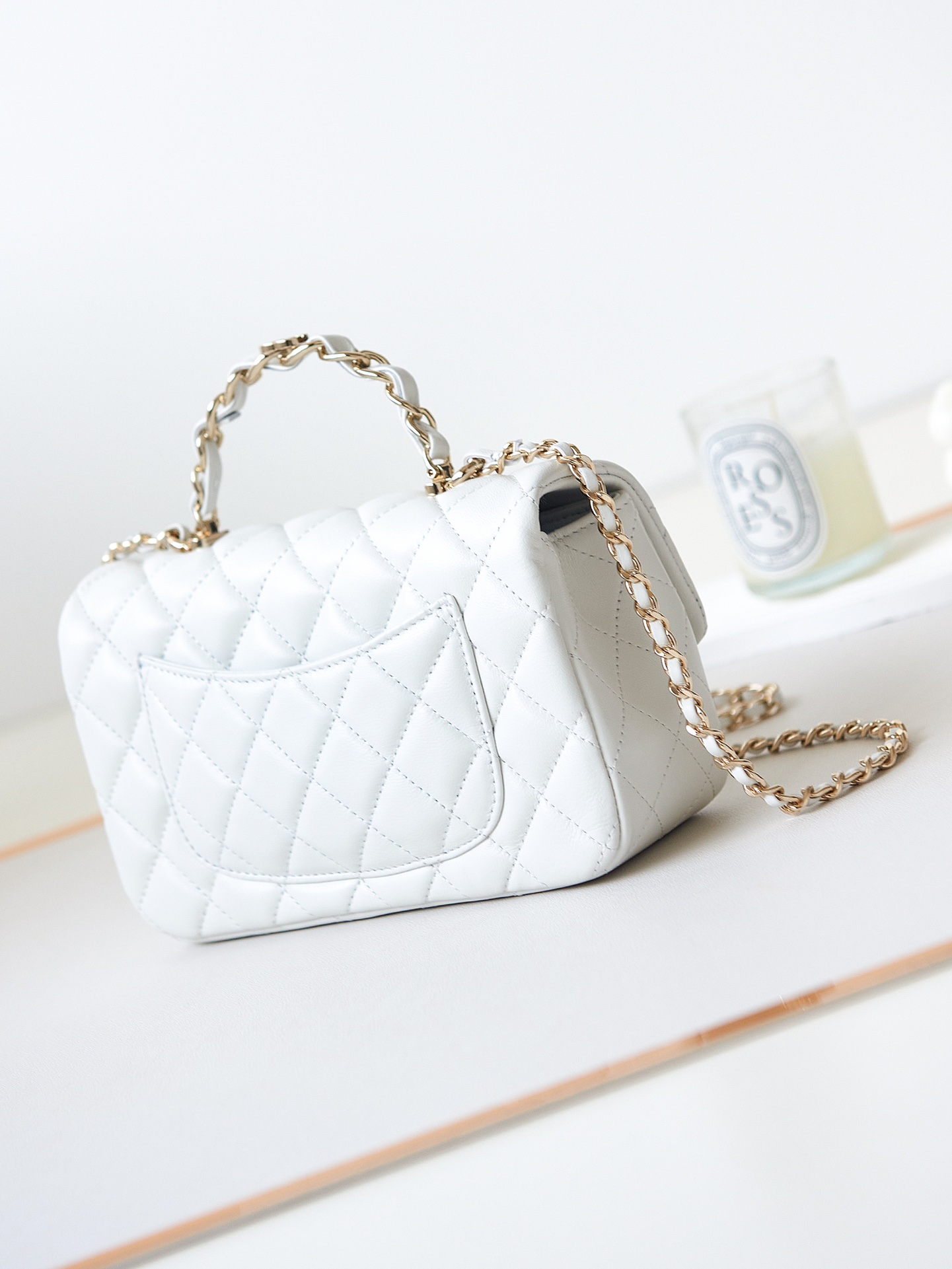 CHANEL 23K Handle CF Mini Lambskin Bag AS2431 12x20x6cm