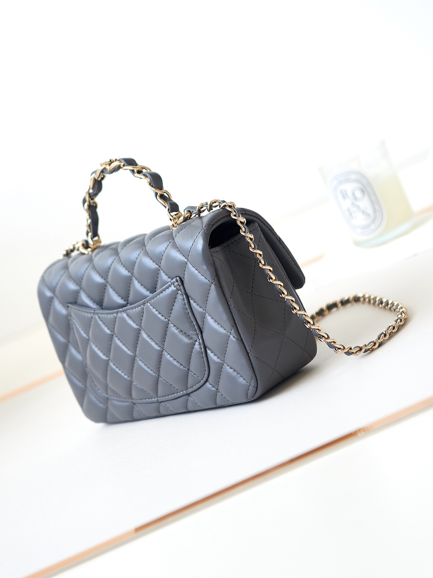 CHANEL 23K Handle CF Mini Lambskin Bag AS2431 12x20x6cm