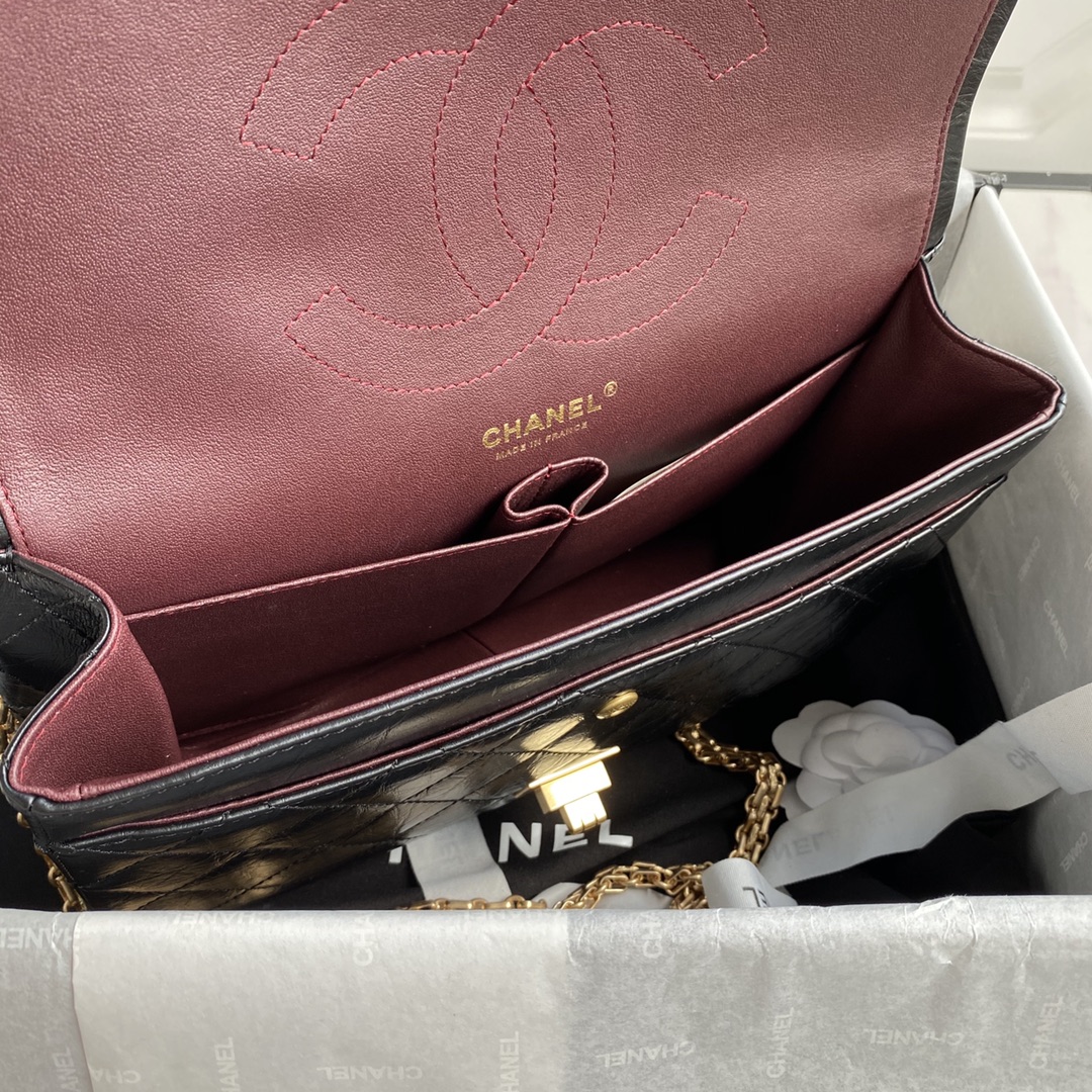 CHANEL 2.55 Reissue 28cm Autumn and Winter Bag 19.5x28x7.5cm