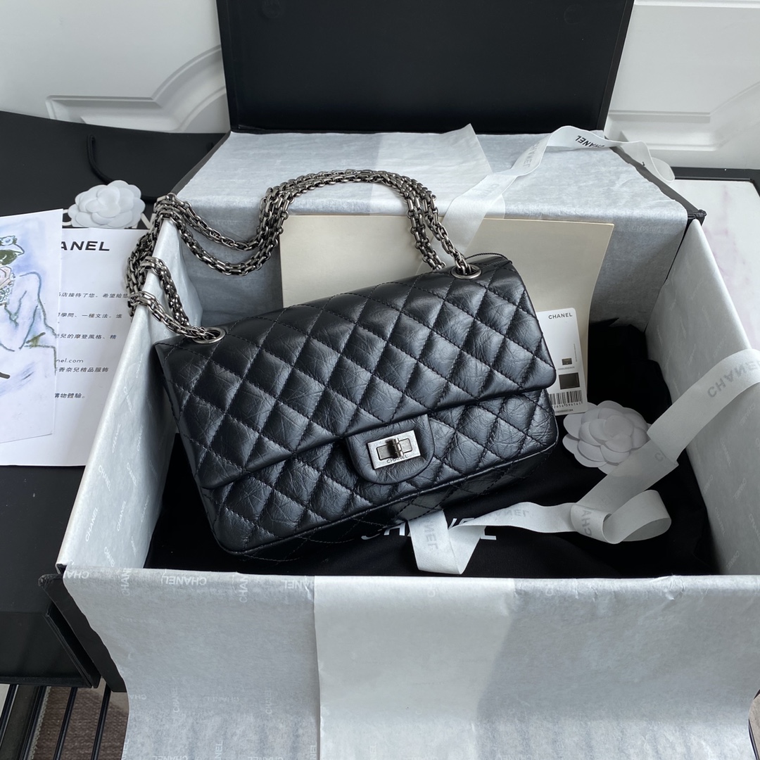 CHANEL 2.55 Reissue 25cm Autumn and Winter Bag 16x24x7.5cm