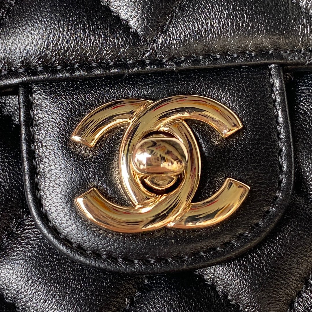 CHANEL 23A Diamond Handle CF Mini Bag AS4140, 18cm