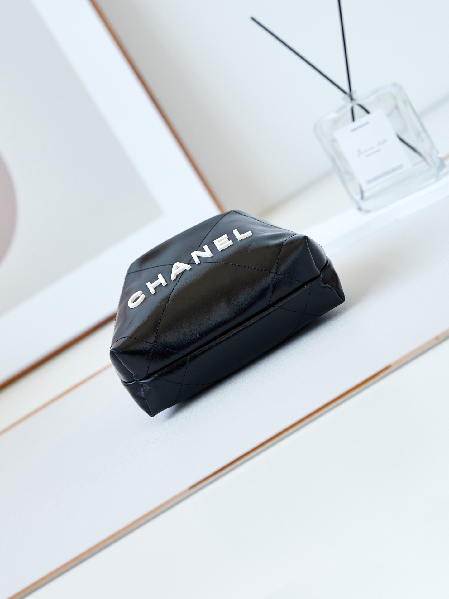 CHANEL Mini 22 Goose Bag AS3980, 19x20x6cm