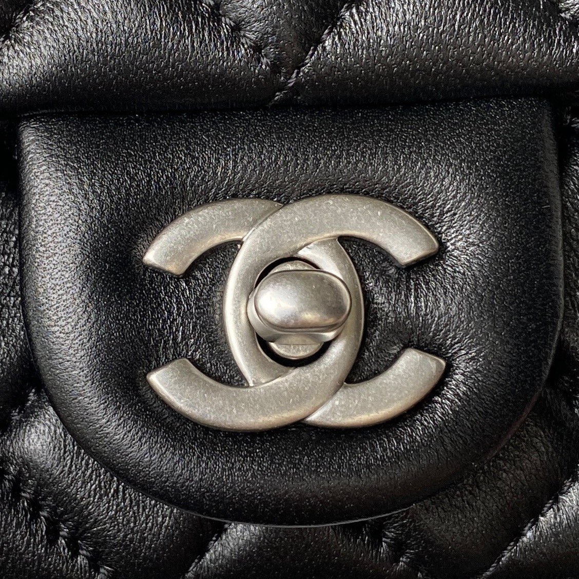 CHANEL 17cm CF Mini Flap Bag AS1786, Silver Ball Chain, 17cm