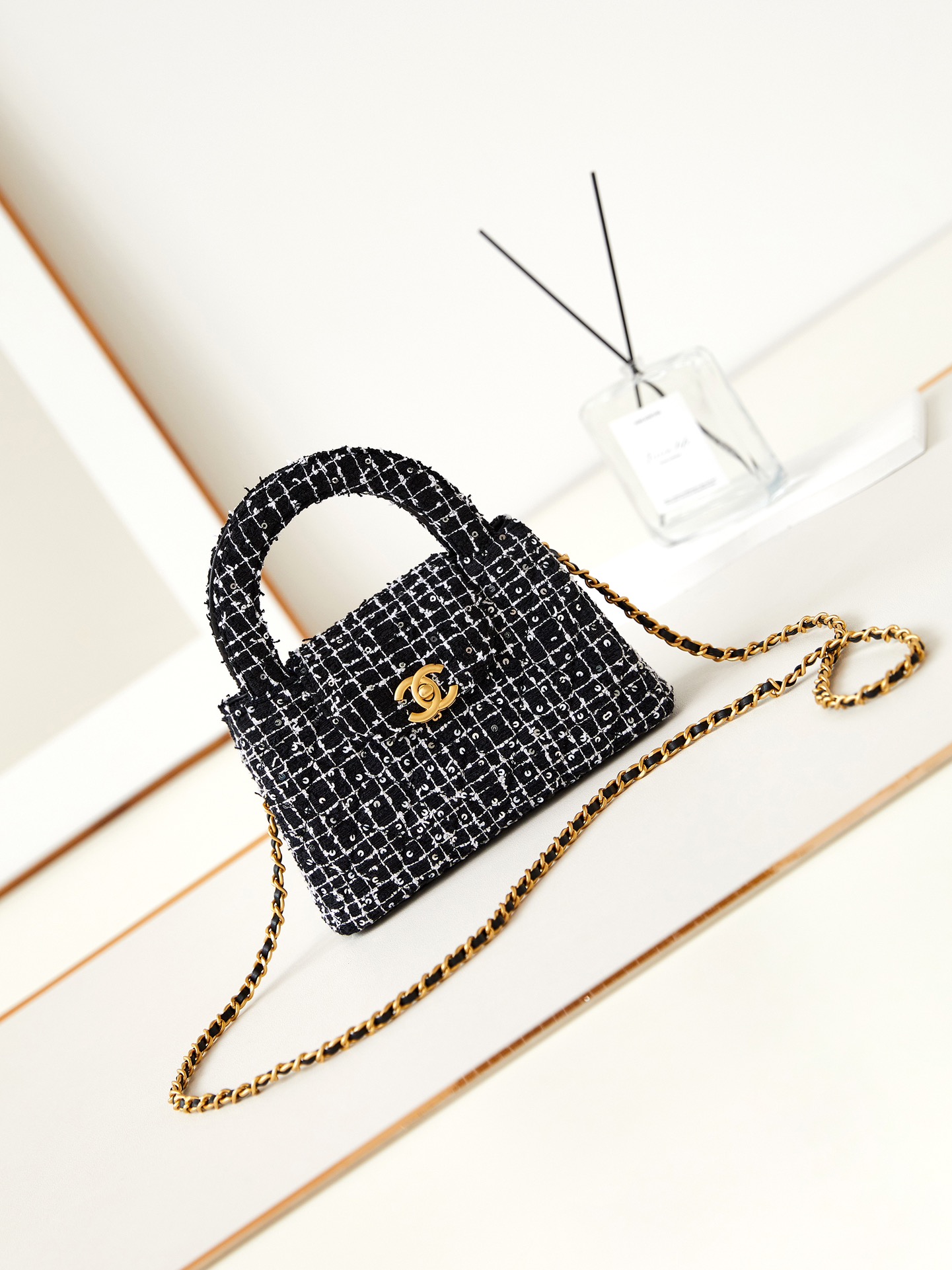 CHANEL 23K Kelly Handle Bag, AS4416, 13x19x7cm