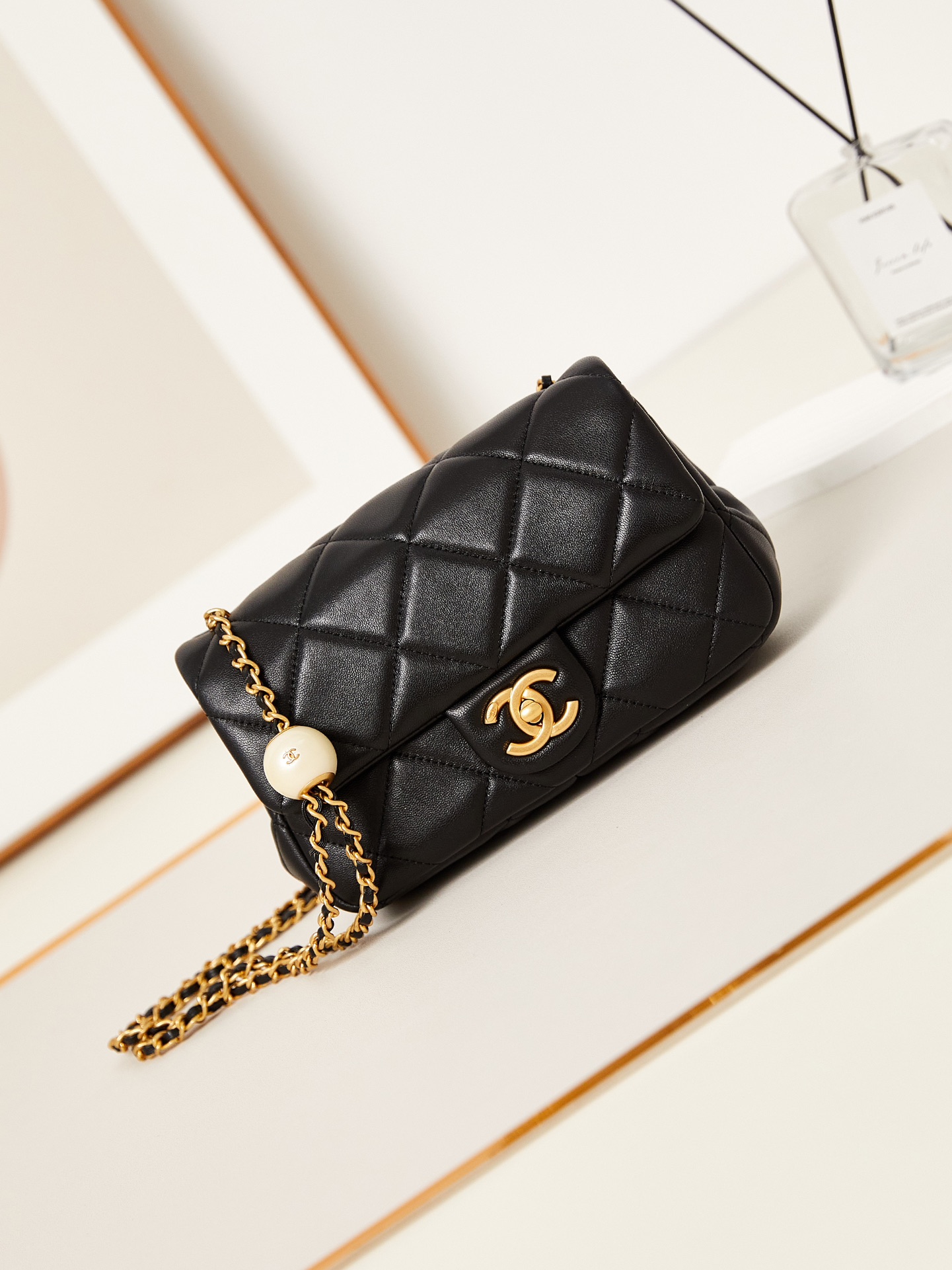 CHANEL 24S Pearl Glutinous Rice Ball Bag AS4861 13x20x6.5cm