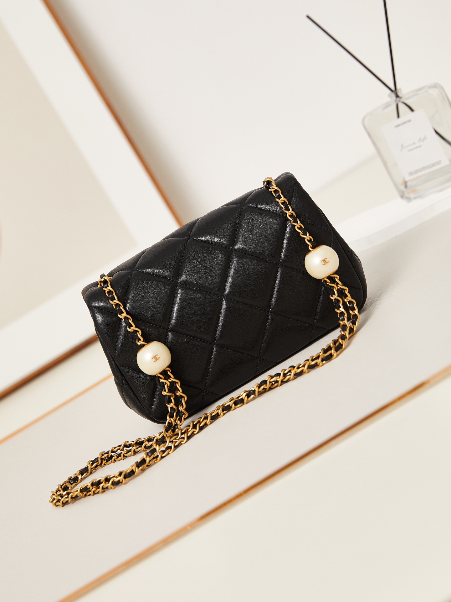 CHANEL 24S Pearl Glutinous Rice Ball Bag AS4861 13x20x6.5cm