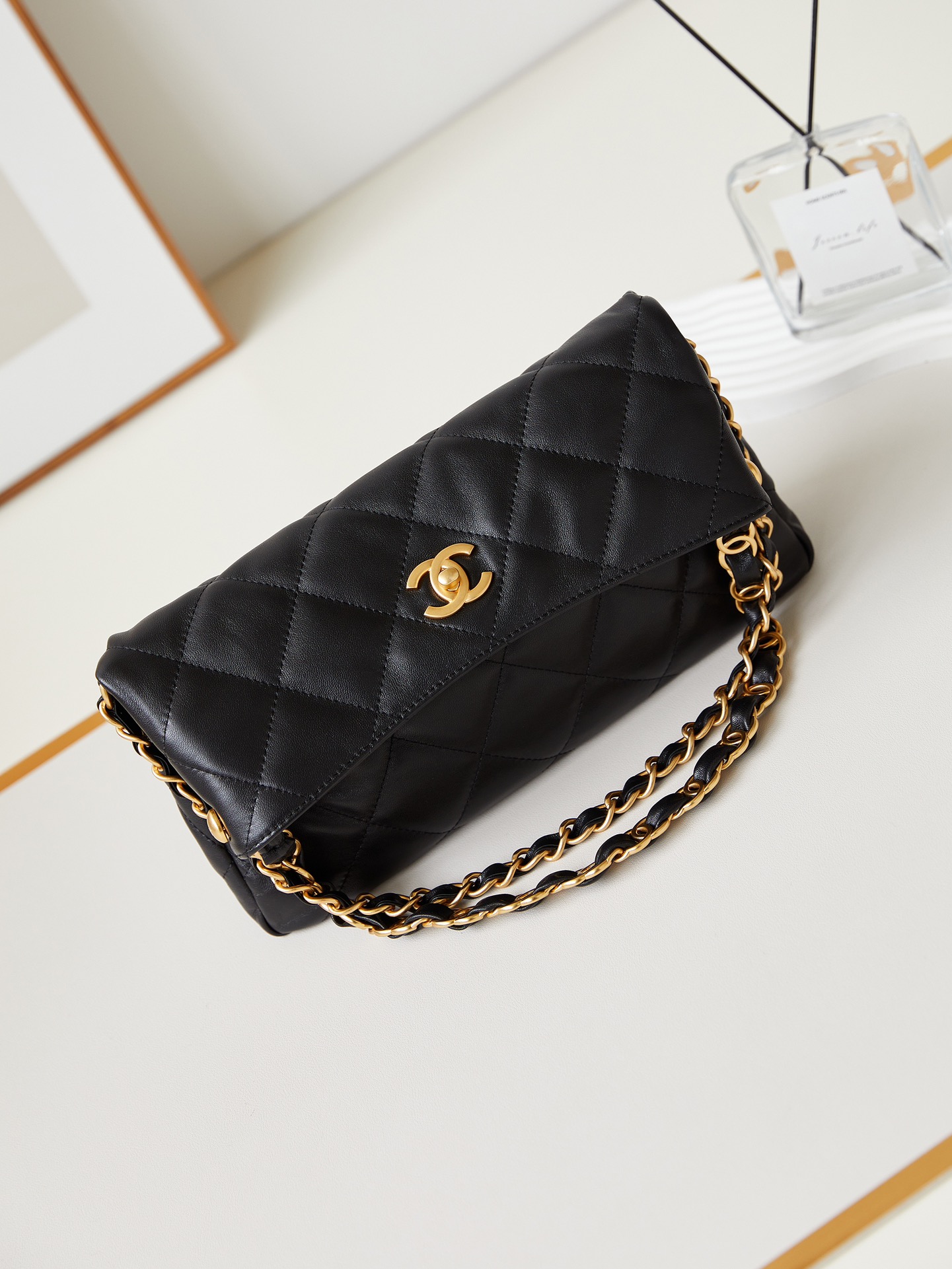 CHANEL 24P Hobo Armpit Bag Small Lambskin AS4754 28x30x7cm